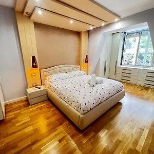 Center Apartament Tirana